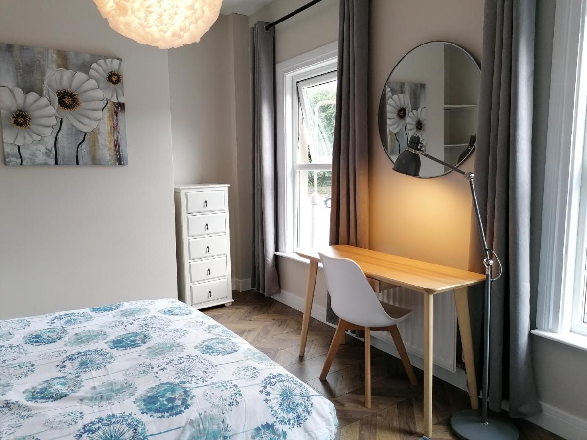 Stunning 3 Bedroom Townhouse In The Heart Of City Belfast Exteriér fotografie