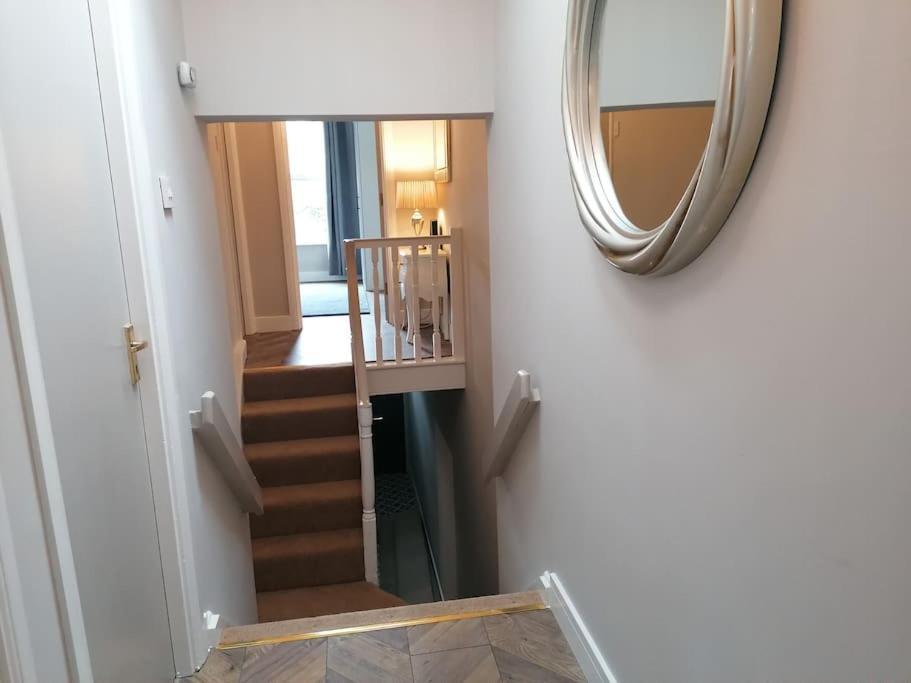 Stunning 3 Bedroom Townhouse In The Heart Of City Belfast Exteriér fotografie
